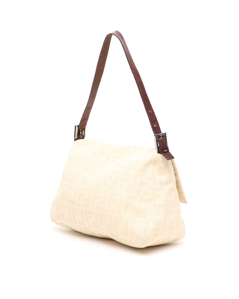 35720_840-37011_3-full