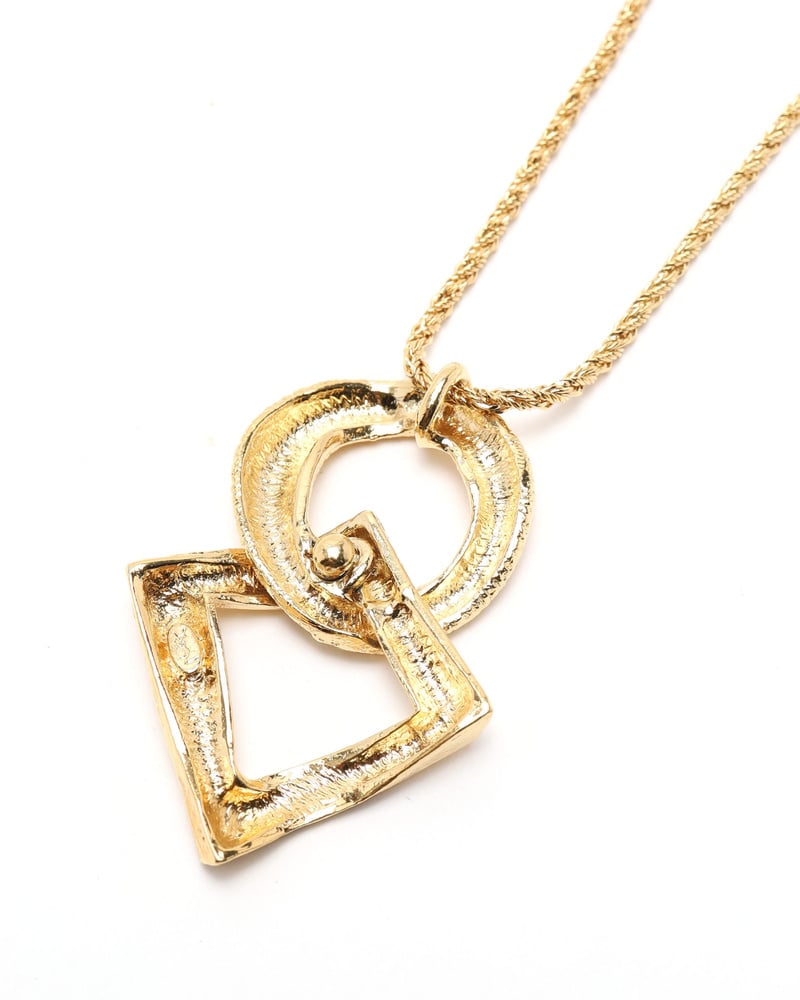 35912_61f1dbec34_file-full