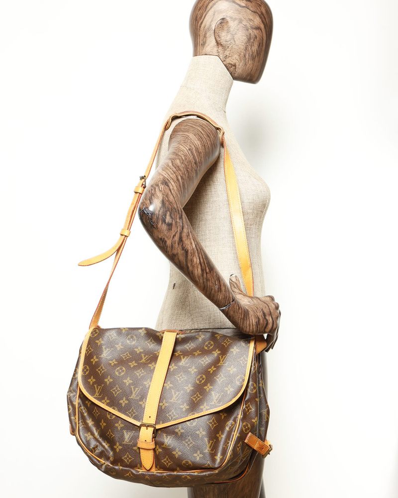 36254_92f494f202-monogram_saumur_35-full