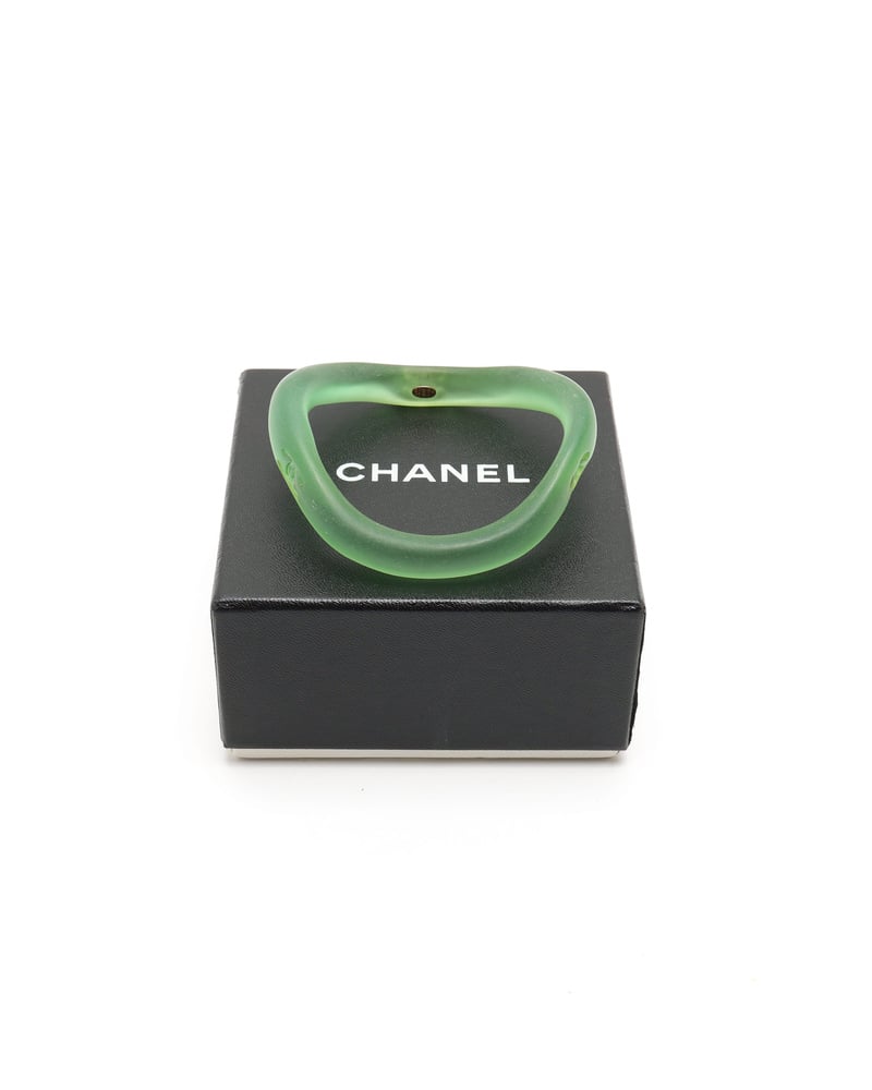 36786_90a98540de_file-full