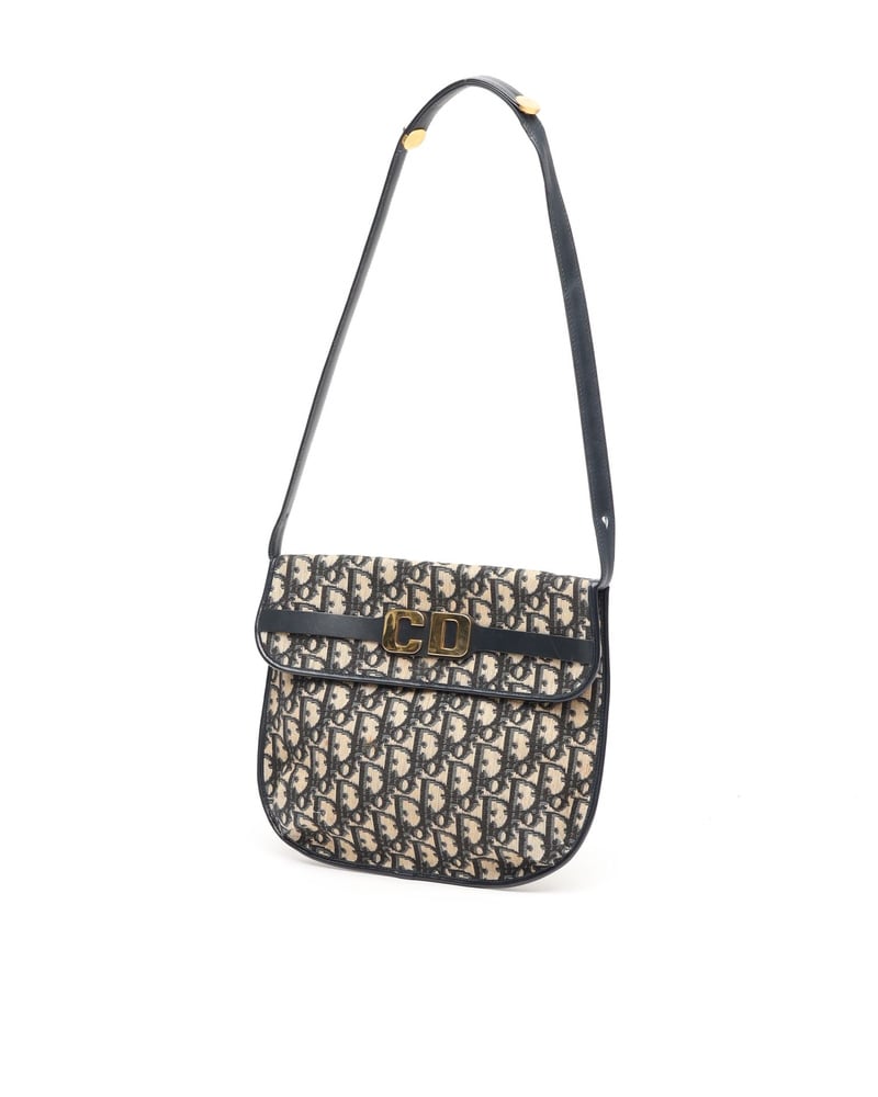 37143_a3524ac8fd_file-full