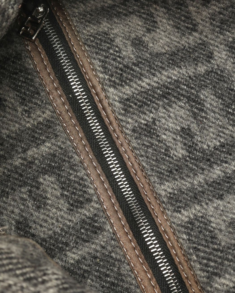 37581_bb46fa43b3_file-full