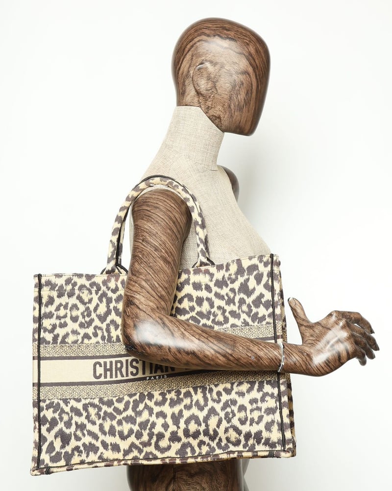 38319_af1ad5dd9c_file-full