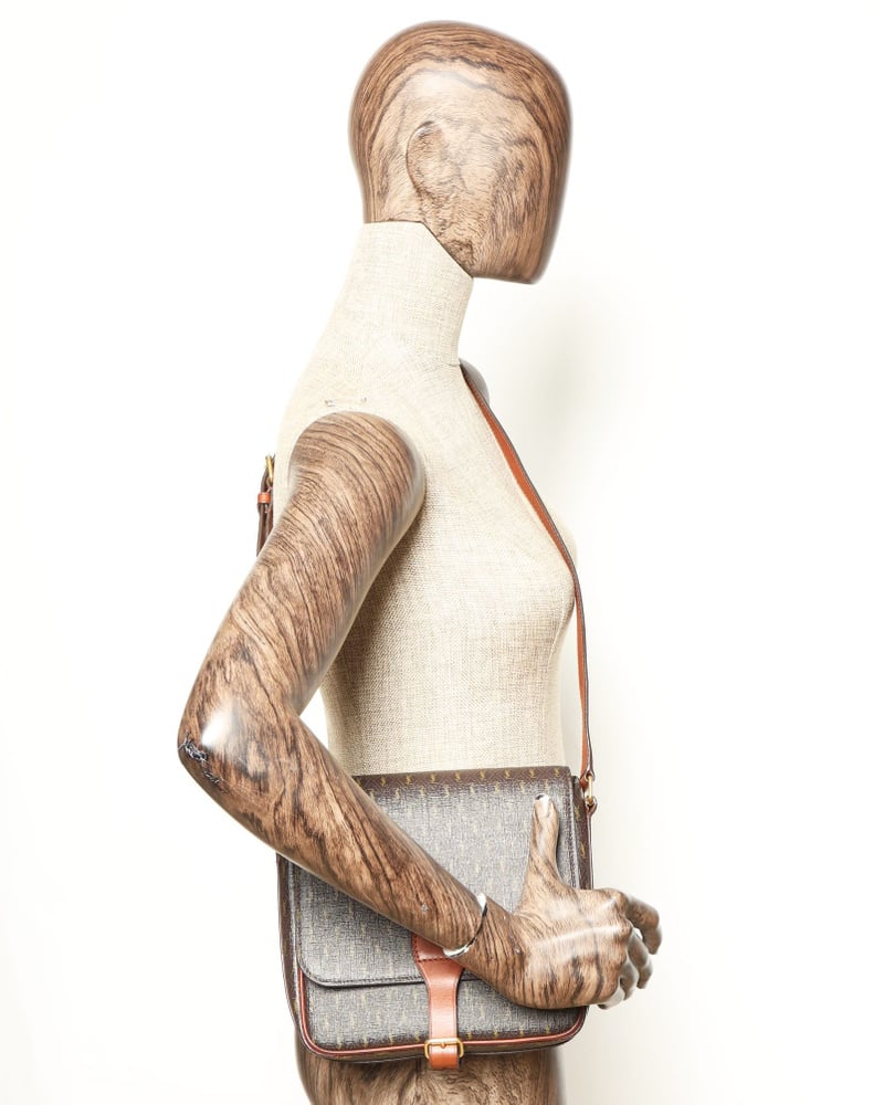 38419_8cf1a71bd5_file-full