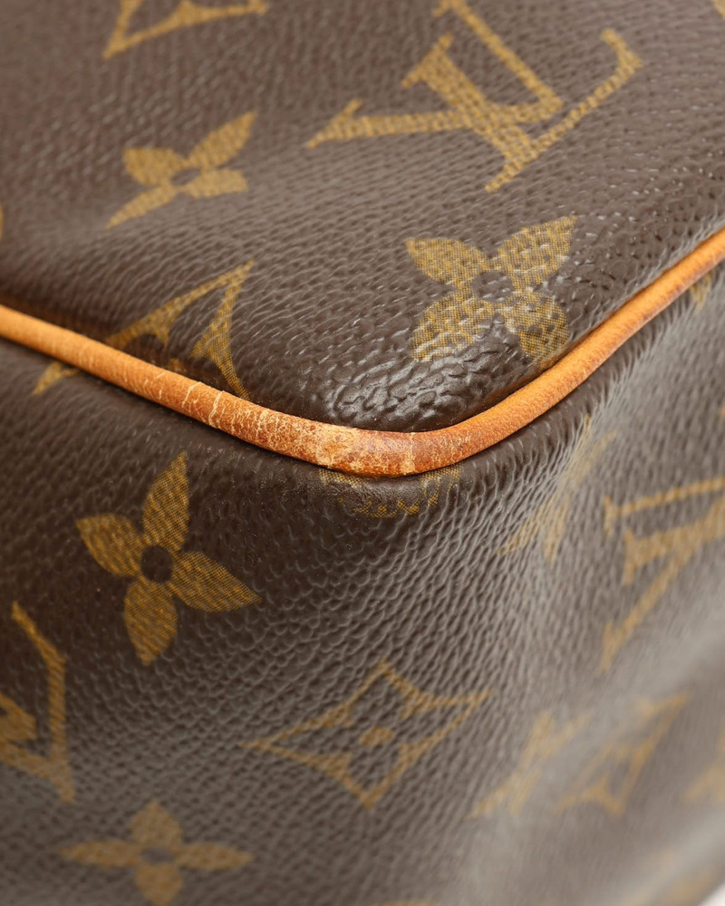 38444_94552e29d6_file-full