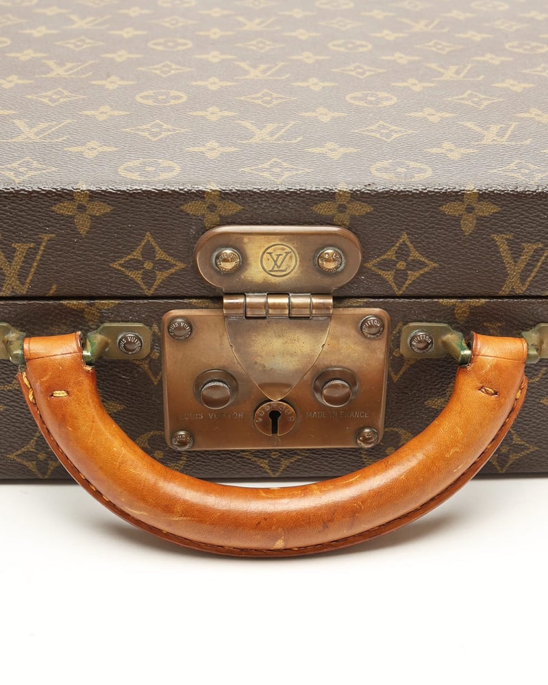 38538_f13e74af17_file-full