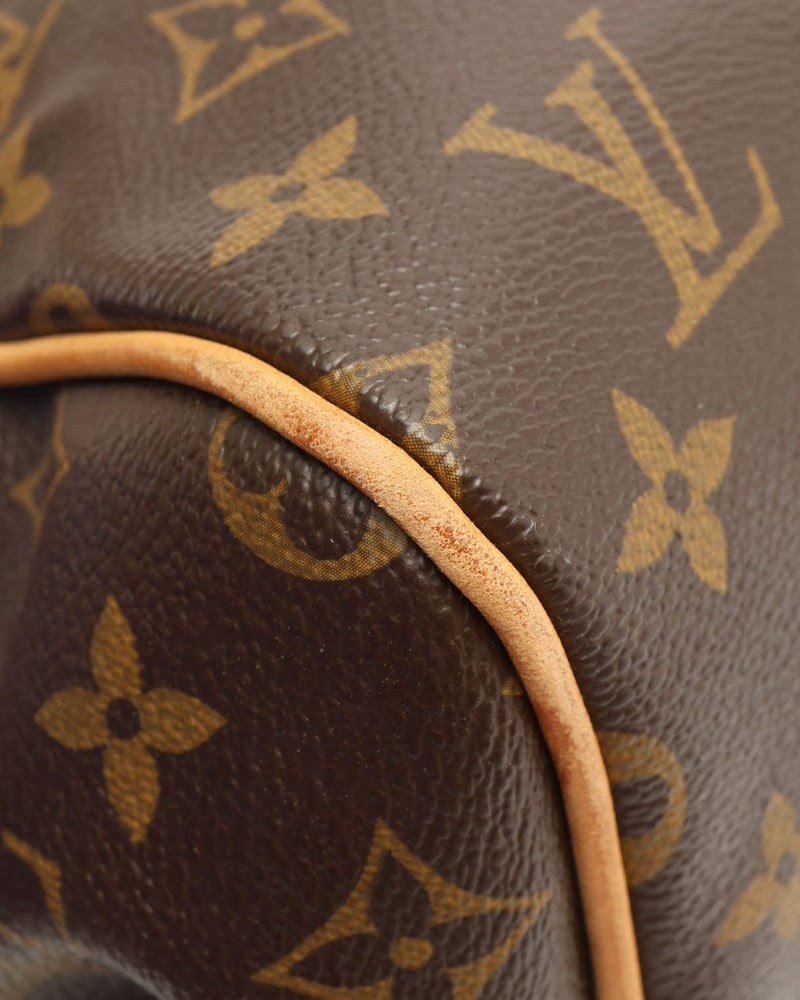 38672_daba032531_file-full