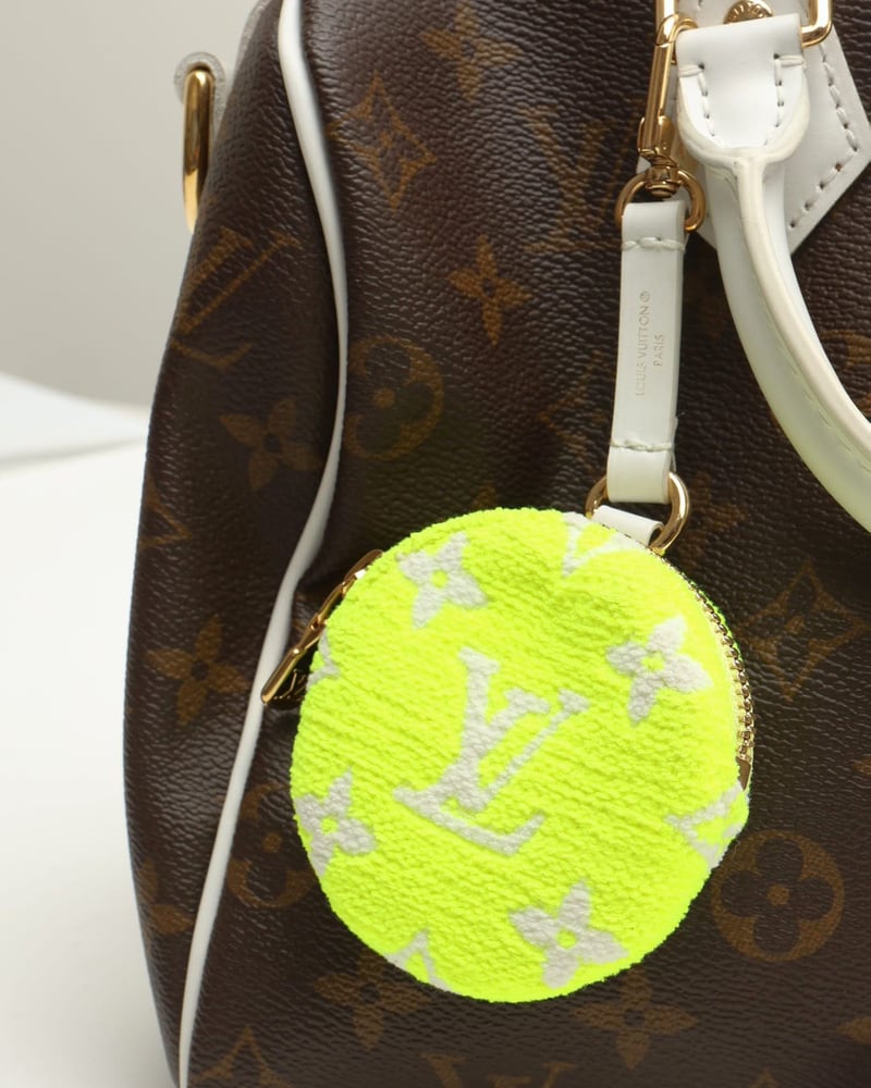 38773_6187520d18_file-full