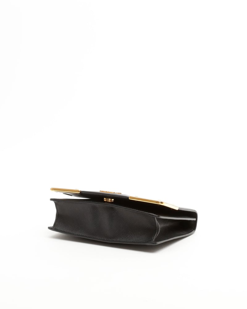 38774_45f53b8091_file-full