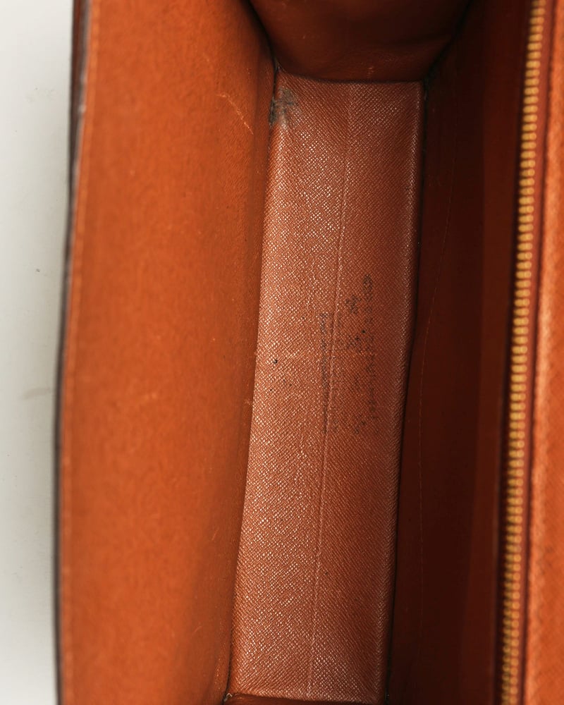 38864_aa06189704_file-full