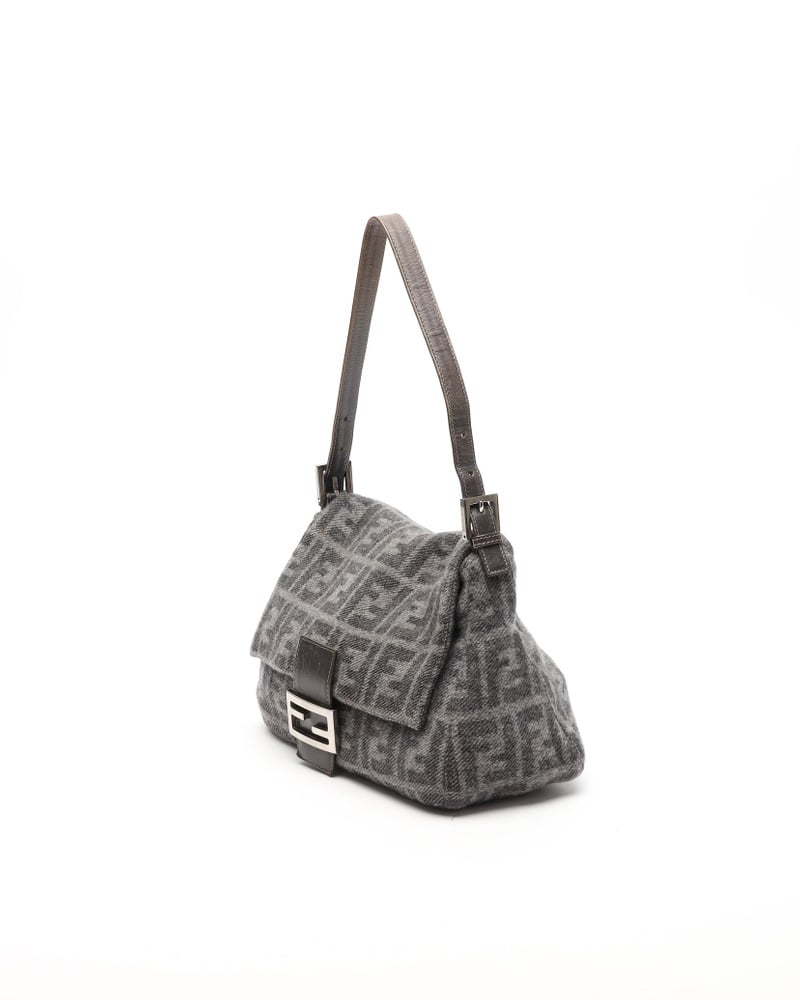 38915_7713db264e_file-full