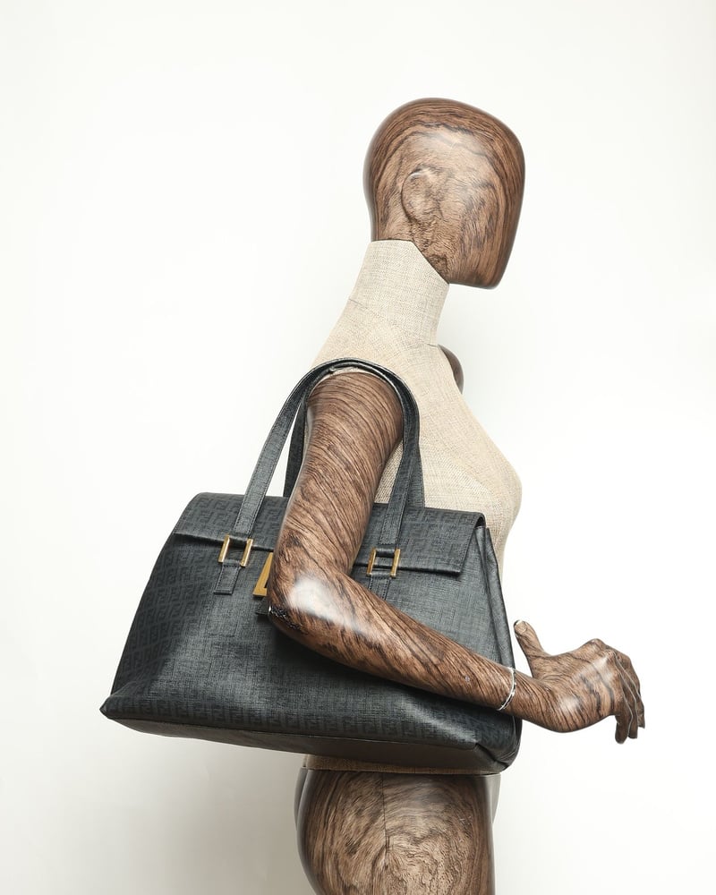 38921_8e4d3e7a9f_file-full