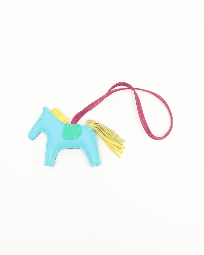 38945_189bb24a3e_file-full