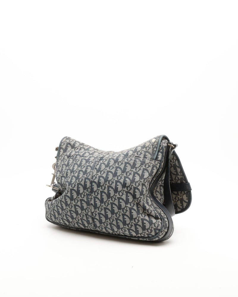 39549_ef7cfc9407_file-full