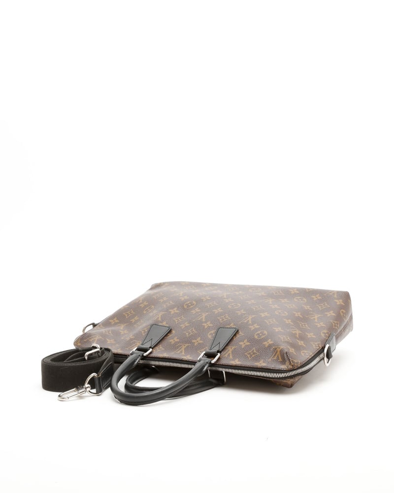 39645_2215e7c7a6_file-full