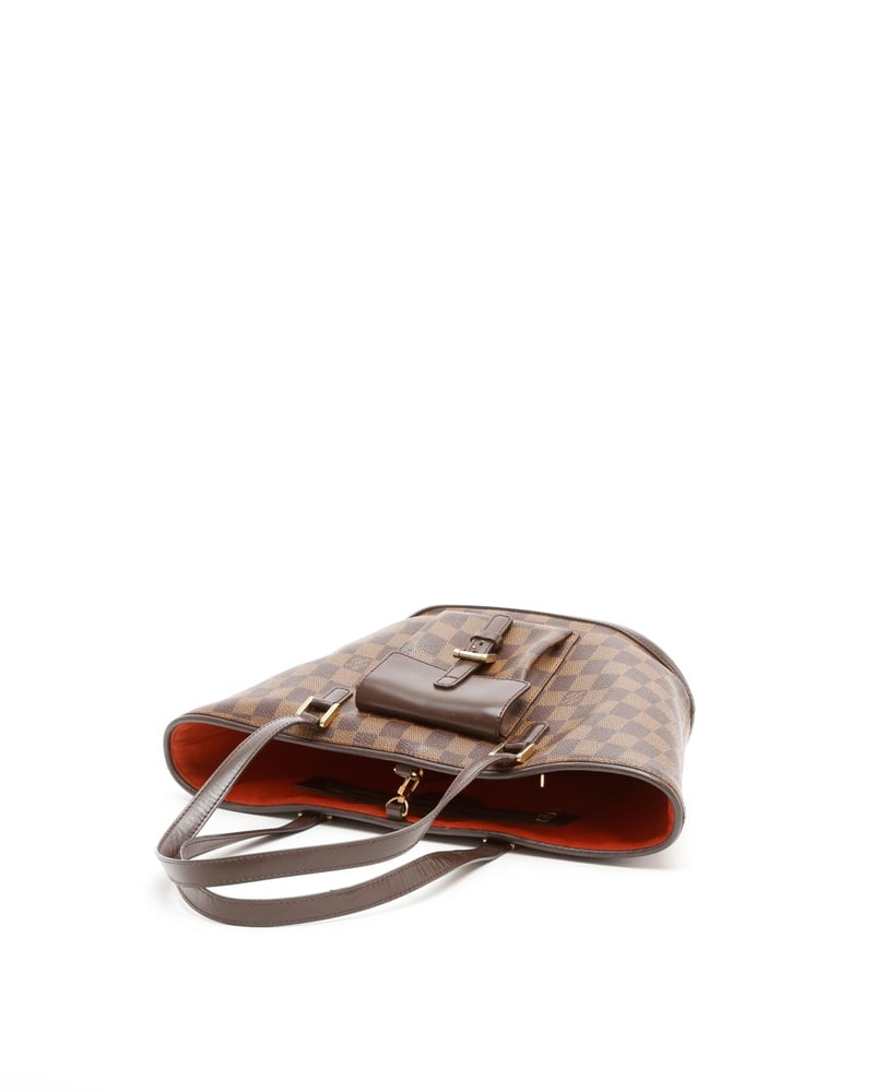 39688_a699635165_file-full