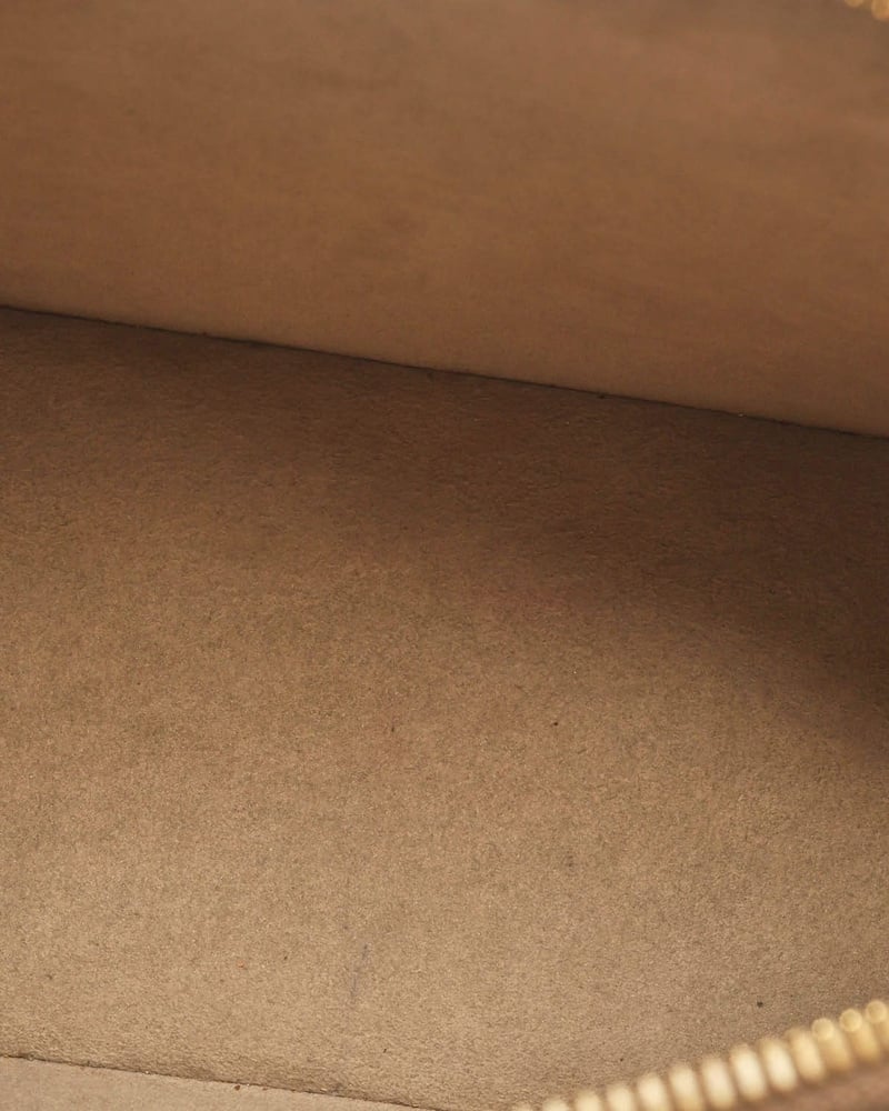 39735_83689d45ac_file-full