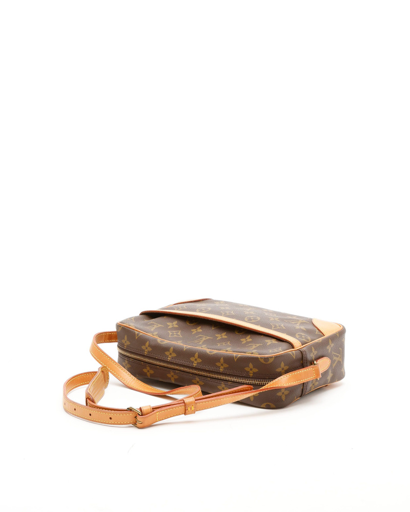 39914_88cb273780_file-full