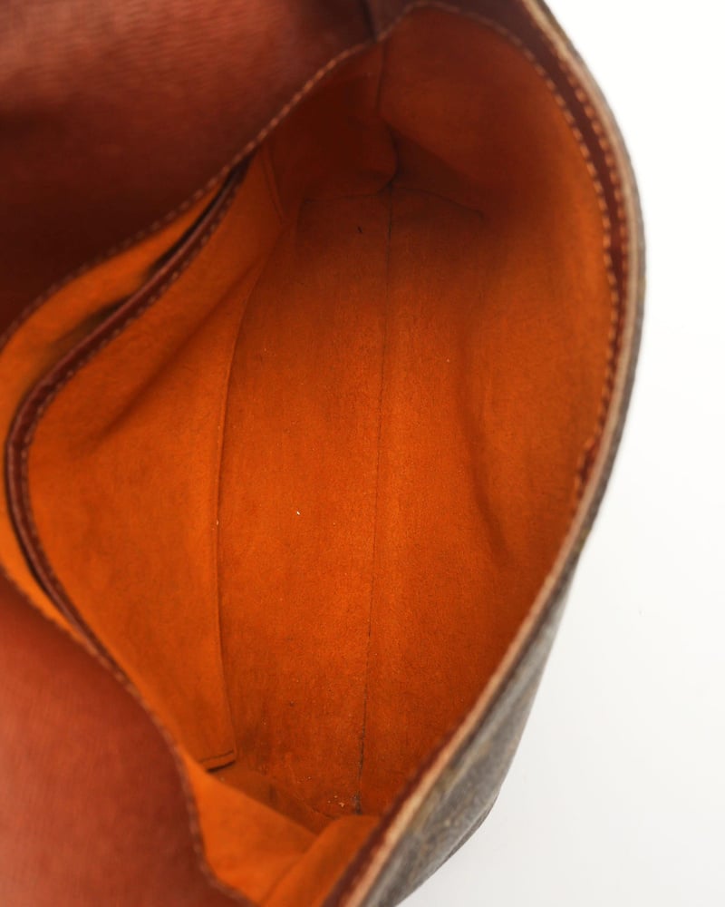 39932_5bc05f7f74_file-full