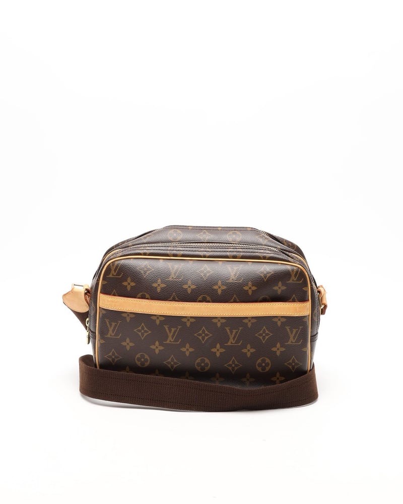 40011_9003a90810_file-full