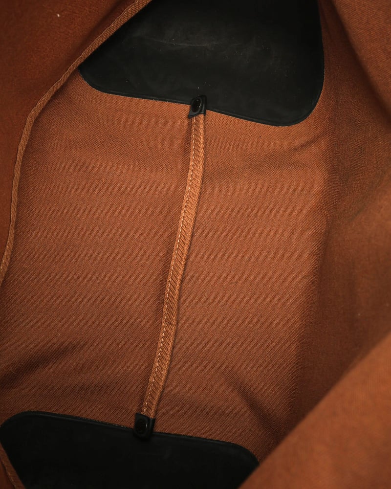 40050_e82b9bfd36_file-full