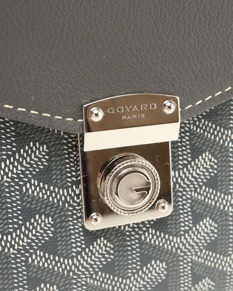 40102_ca40976018_file-full