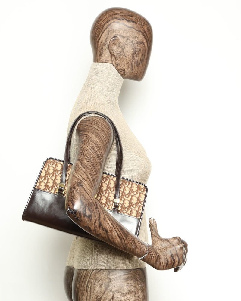 40303_47a33fa12b_file-full