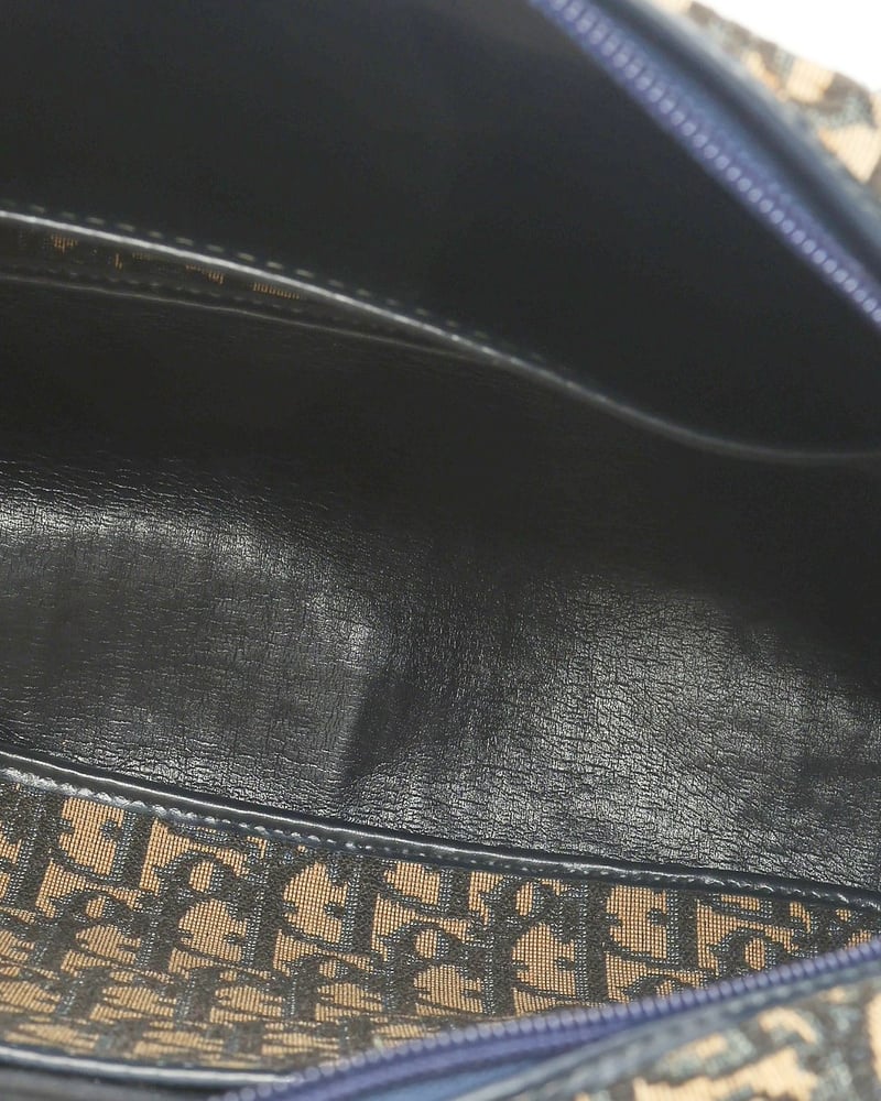 40319_09c602453a_file-full