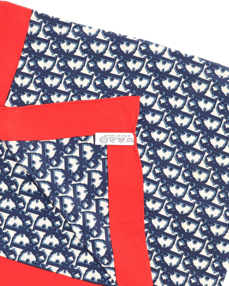 40421_4d63bb86fd_file-full