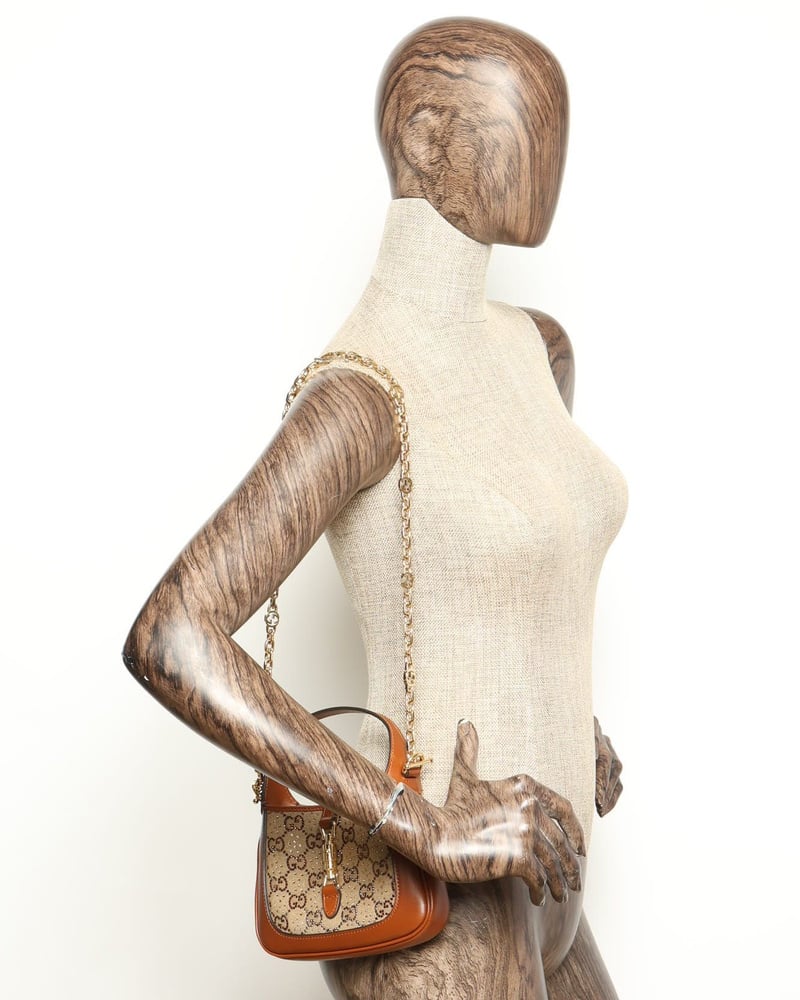 40842_41dc44a3ec_file-full