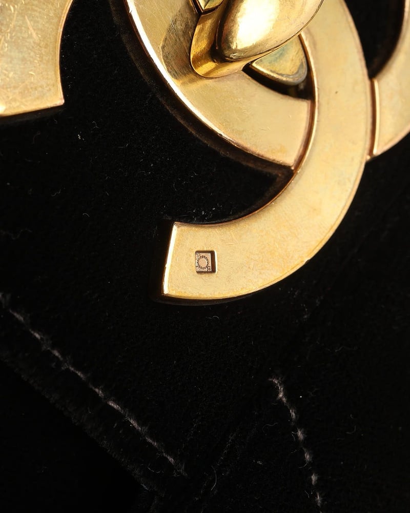 41005_30240b240c_file-full