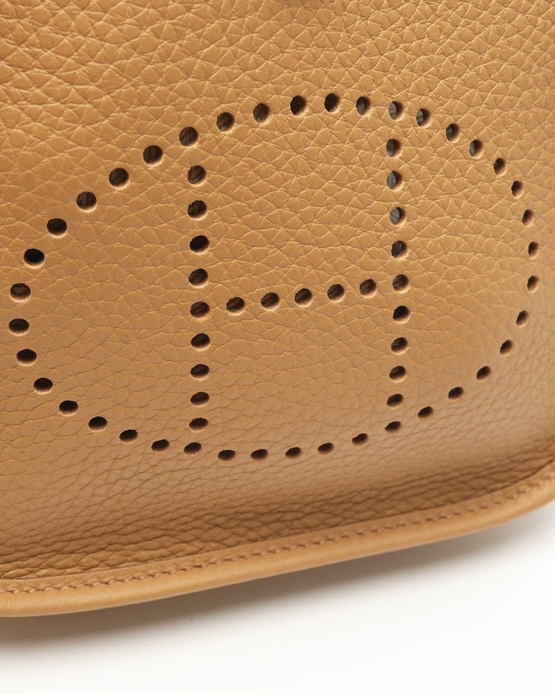 41383_a72623744e_file-full