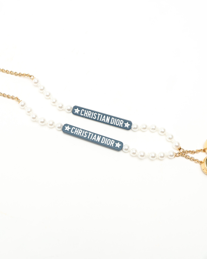 41533_358b3a02d4_file-full