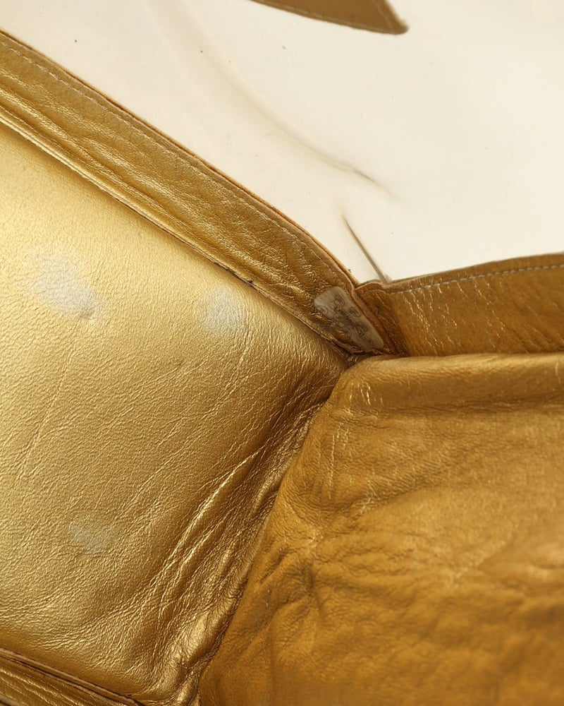 41646_48050bbd3d_file-full