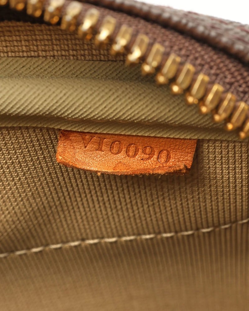 41673_42a3bcd7fa_file-full