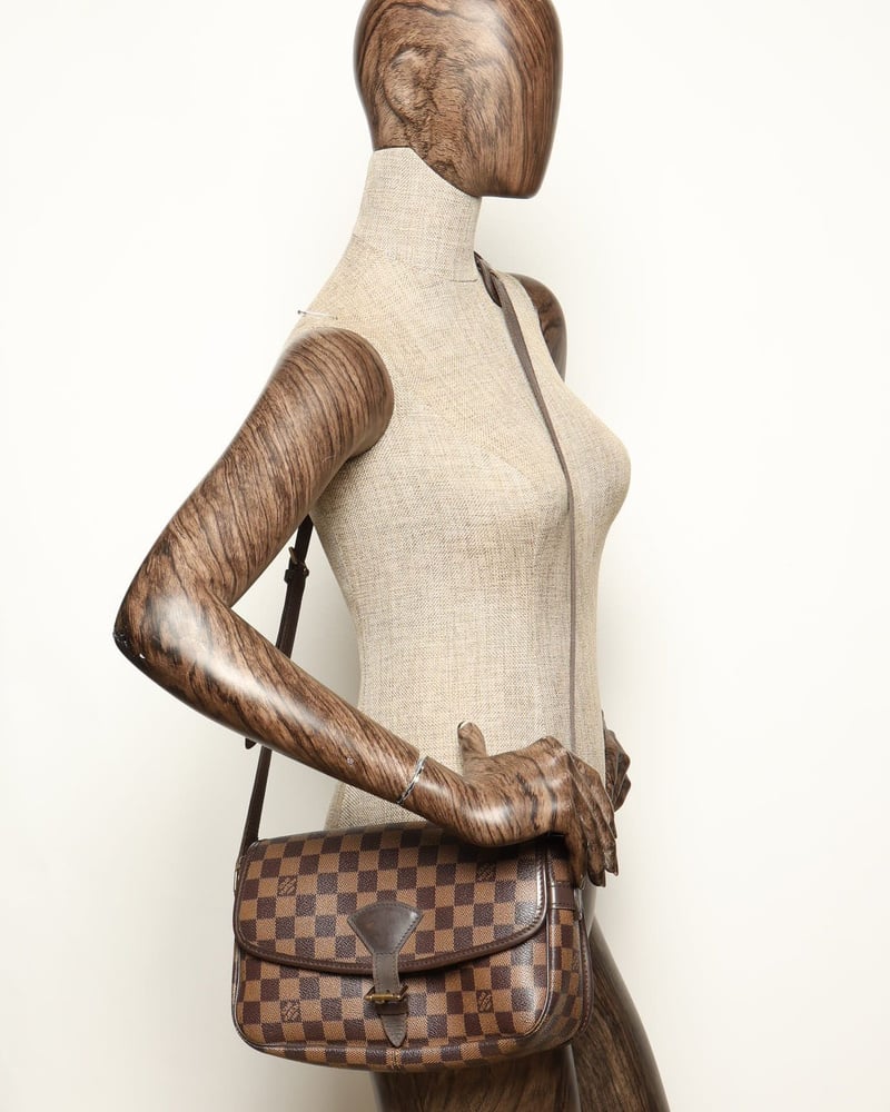 41677_90d521948e_file-full