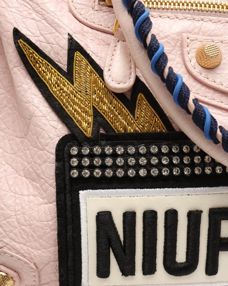 41767_964f56f5f4_file-full