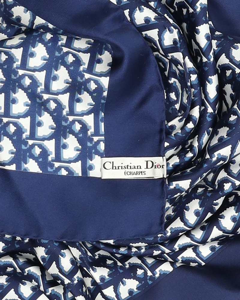 41776_5ba6bb7911_file-full