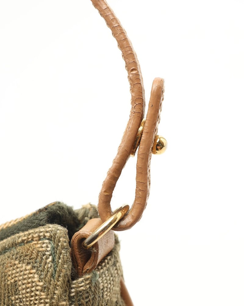 41971_e434b42e70_file-full