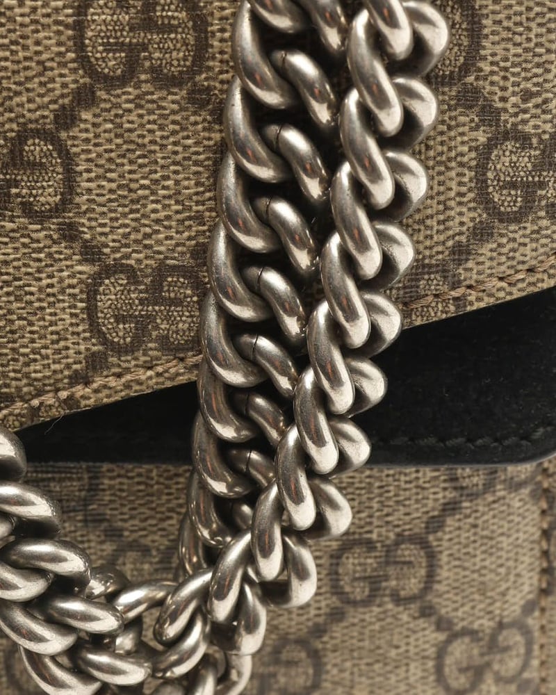 42105_fe1e356547_file-full