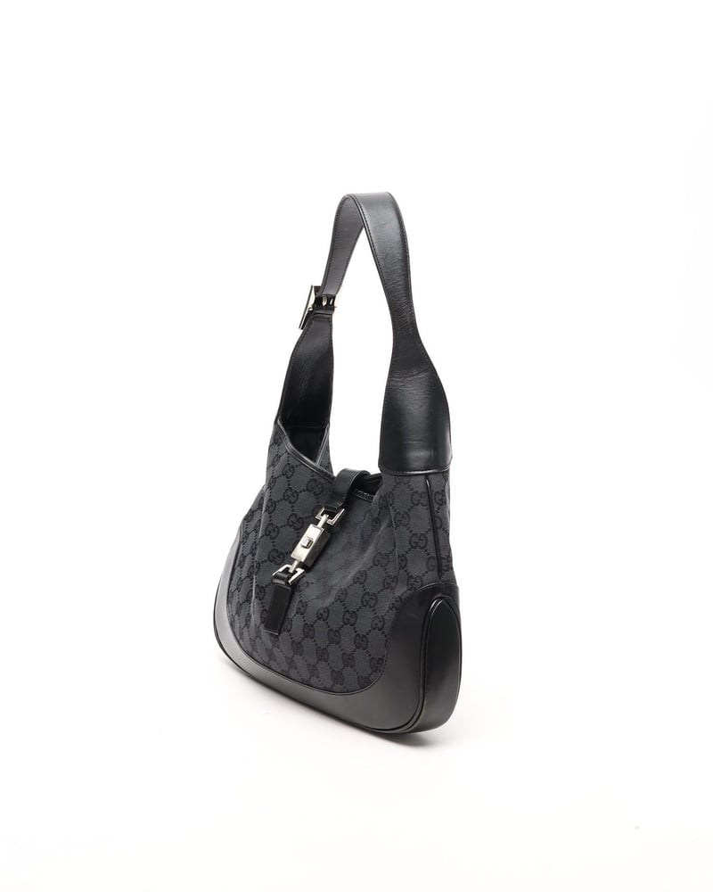 42106_dda7be3e25_file-full