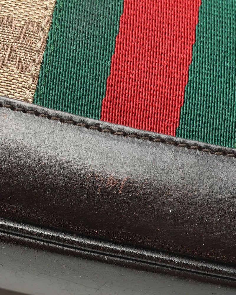 42143_841fe02011_file-full