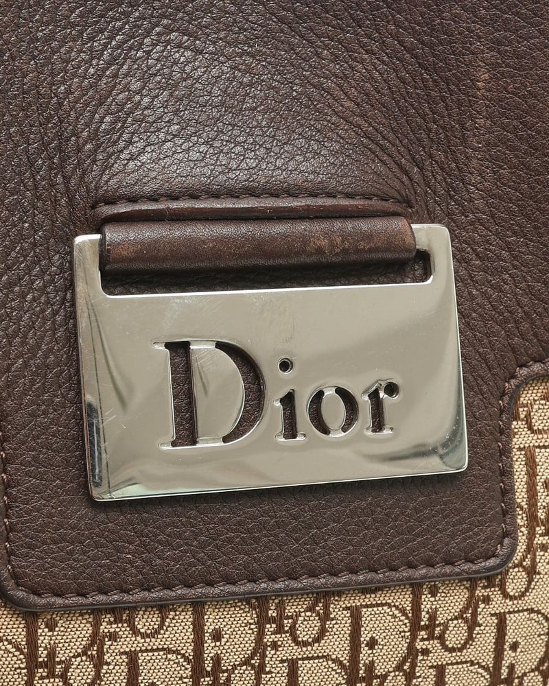 42152_60b00b527a_file-full