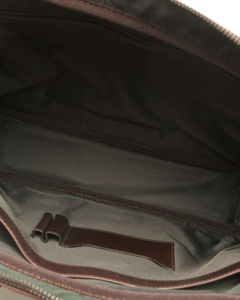 42239_17c324a5c3_file-full