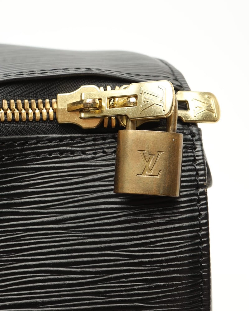 43080_8c8038754d_file-full