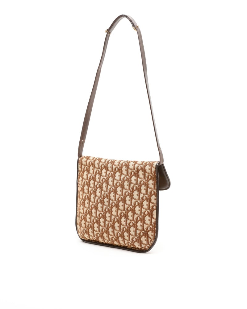 43088_dbae8ebfeb_file-full