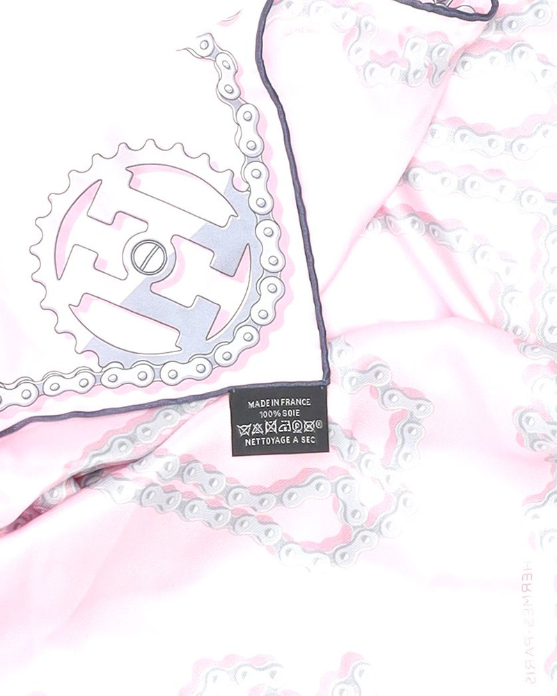 43098_b8fad9bd3b_file-full