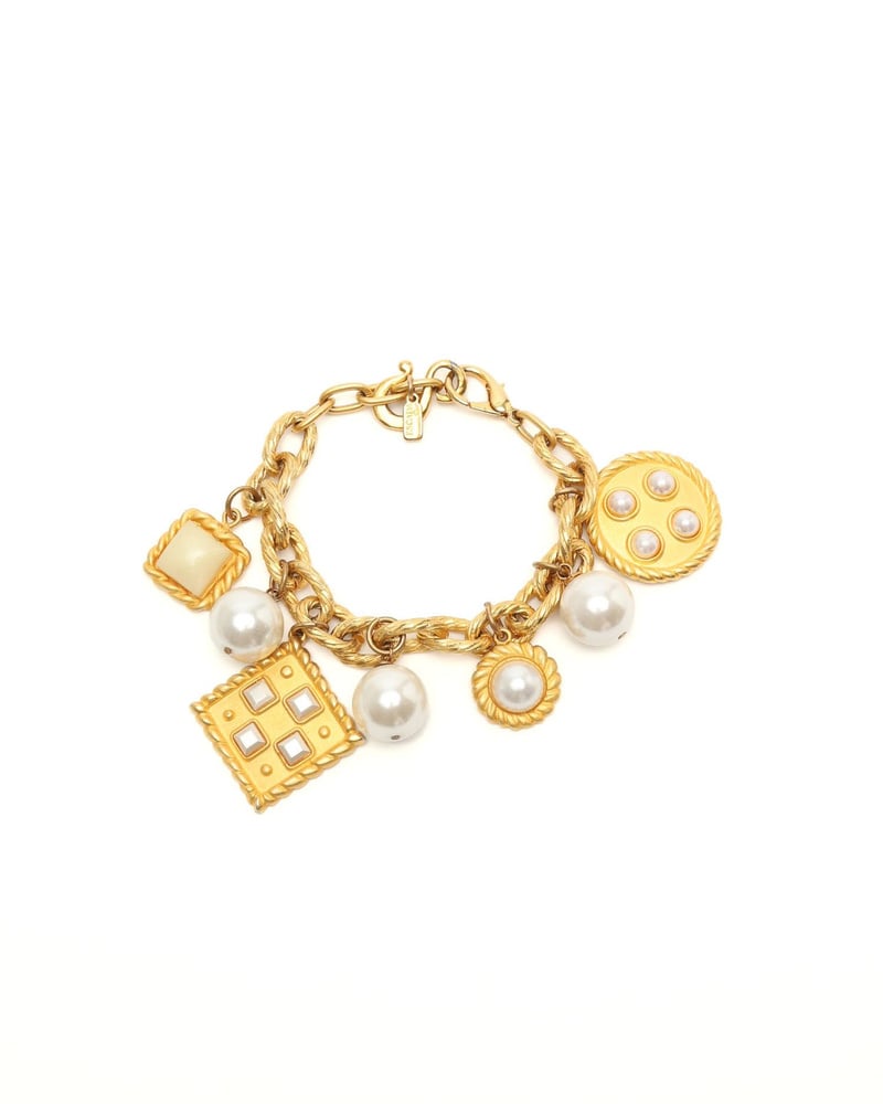 43123_823cea0c23_file-full