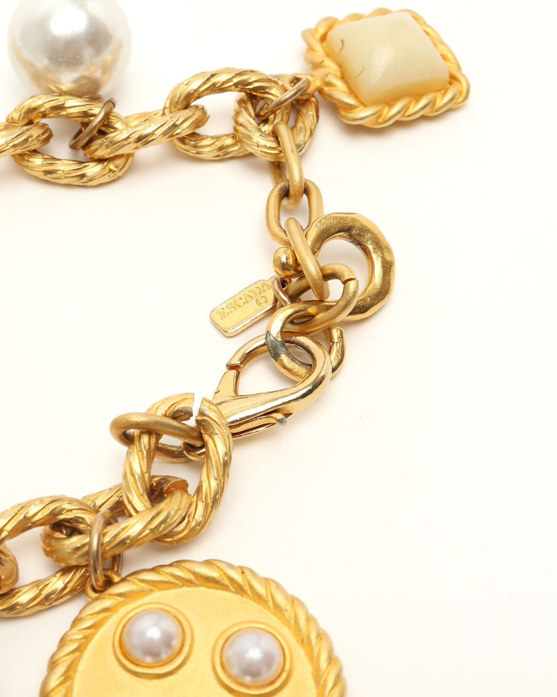 43123_a41442a3a5_file-full