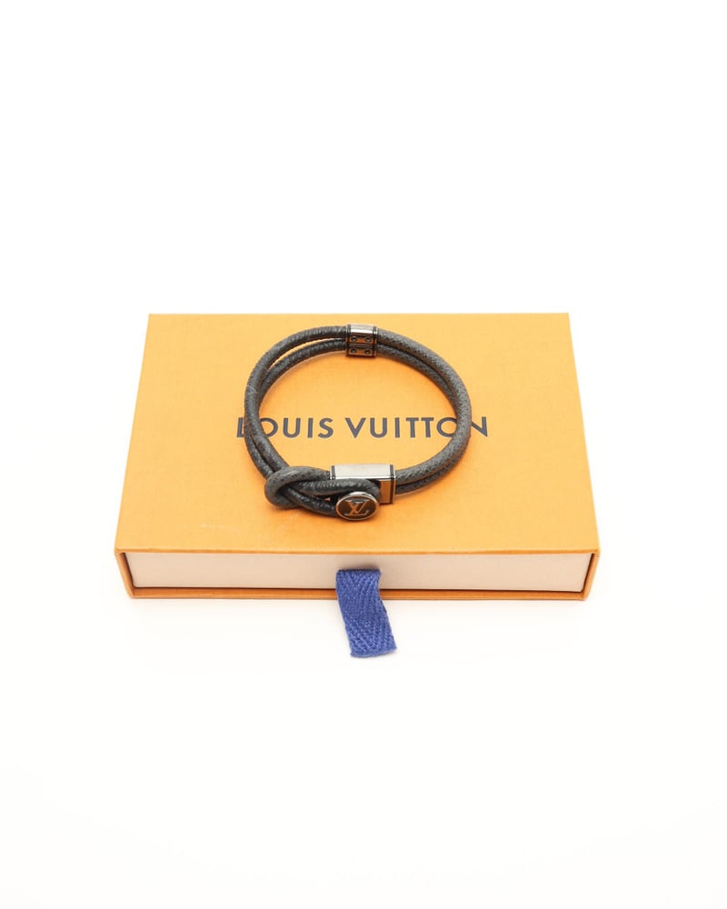 43260_888af99e80_file-full